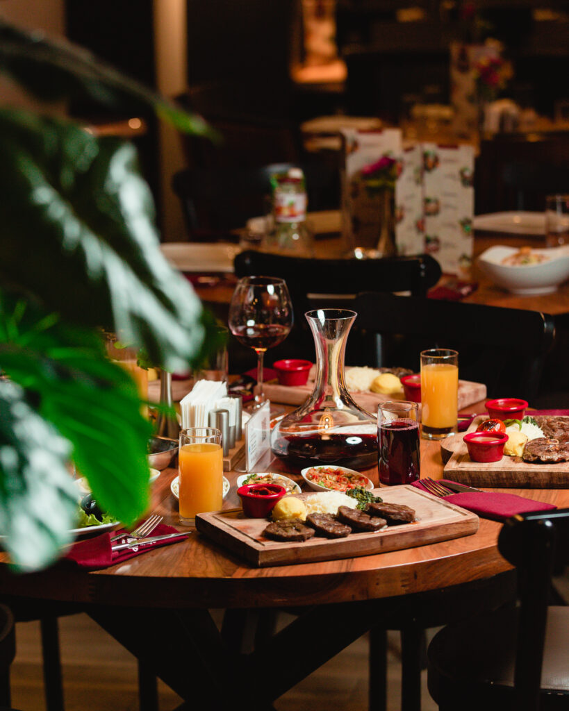 dinner-table-with-foods-soft-drinks-restaurant