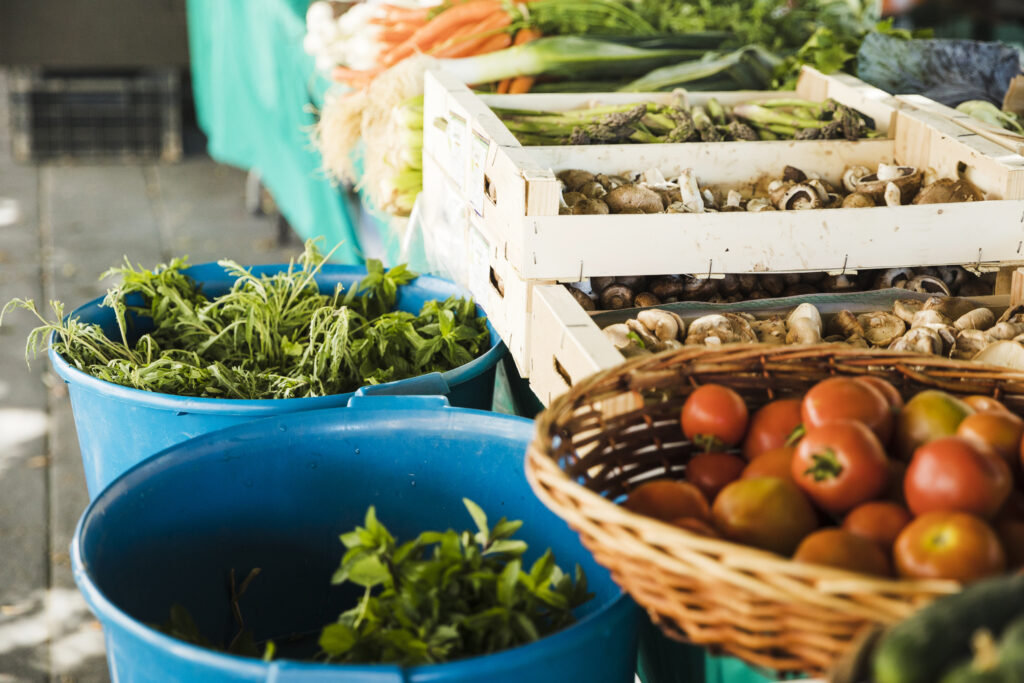 fresh-vegetable-with-mushroom-wooden-crate-market-stall