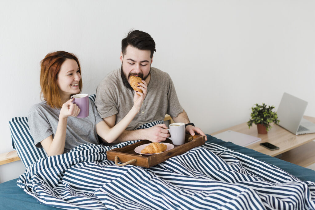 morning-breakfast-bed-high-view